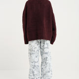 Oversized V-Neck Knit Aubergine